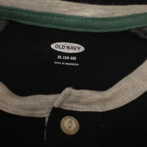 🌹Boys Old Navy t-shirt XL(14-16) - Picture 3 of 3
